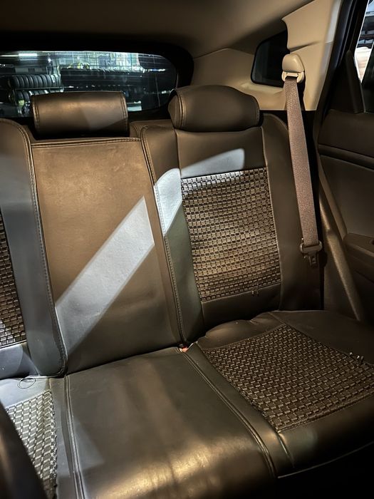 Продаётся чехол для машины Kia sportage.