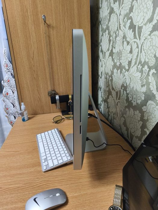 Apple iMac 16gb RAM /stare excelenta 21 inch