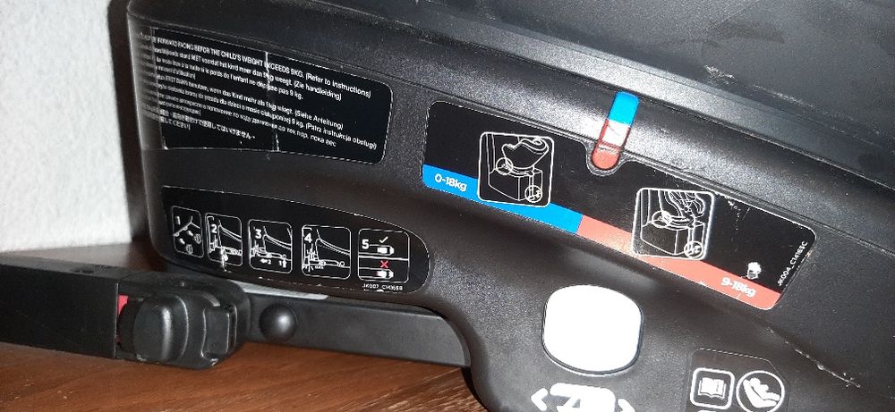 SCAUN MASINA COPIL 360° isofix Joie ca nou +cutia si accesoriile!