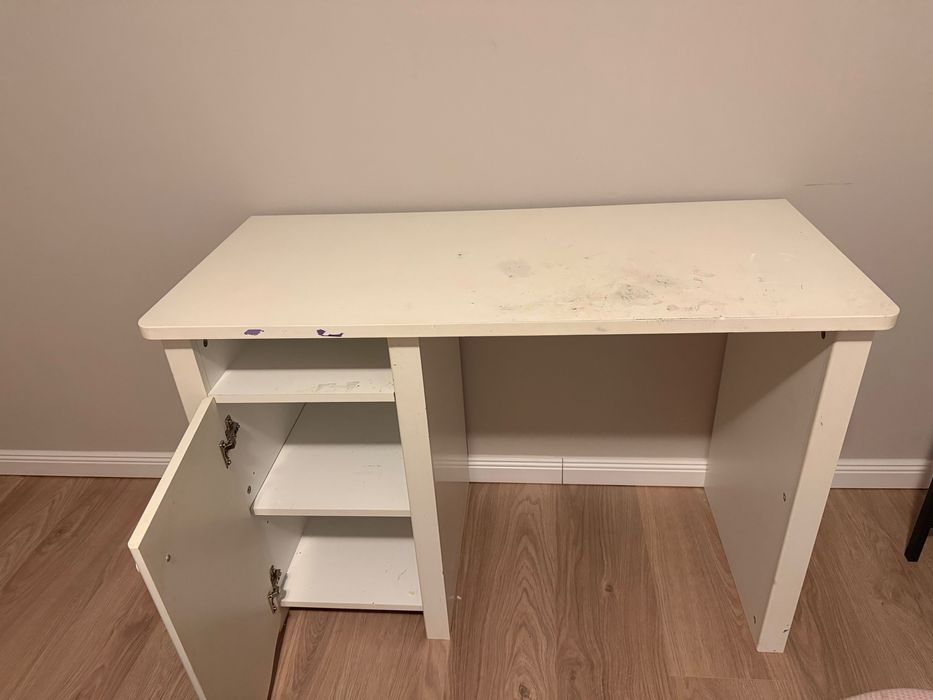 Masa de Birou alb  pentru camera copii