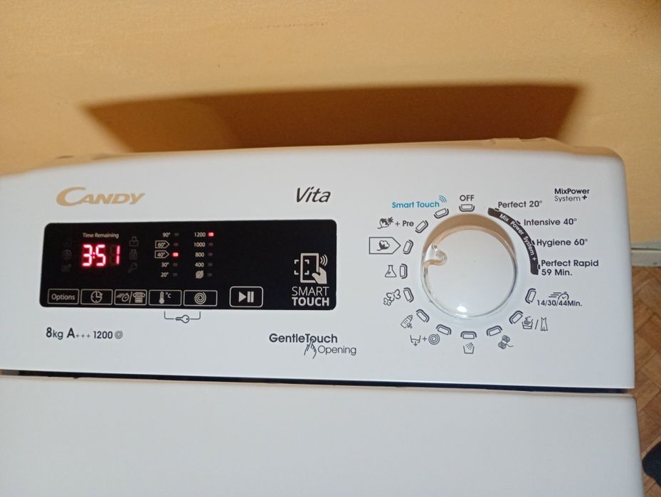 Пералня с горно зареждане Candy Smart 8kg
