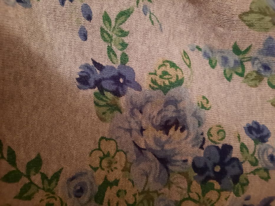 Pulover dama cu guler dantelat mărimea 48-50