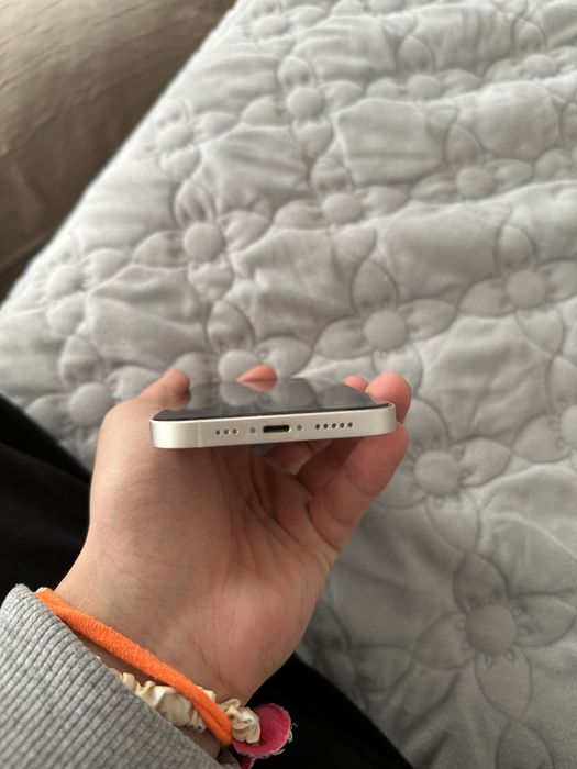 Продаётся/Обмен iphone 13