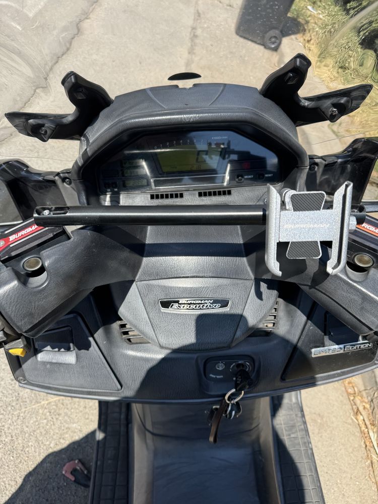 Рамо за захващане на аксесоари Suzuki Burgman 650 Executive