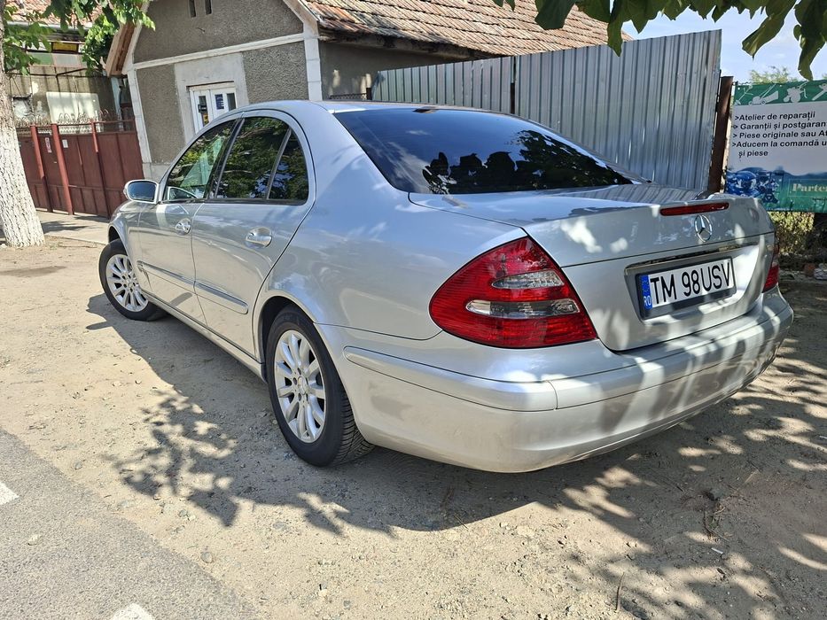 Mercedes-Benz E 220 CDI