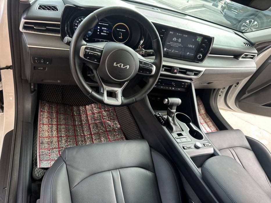 Kia k5 2023 yil 38000 prabeg