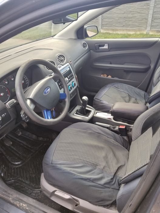 Vând Ford Focus 1.8 TDCI