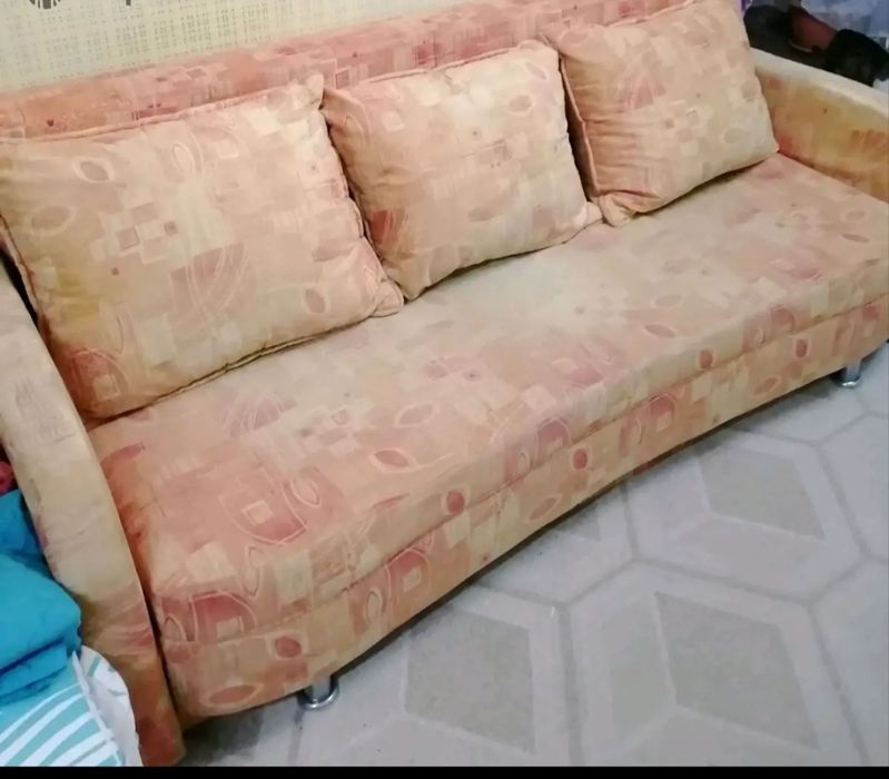 Продаётся диван раскладной