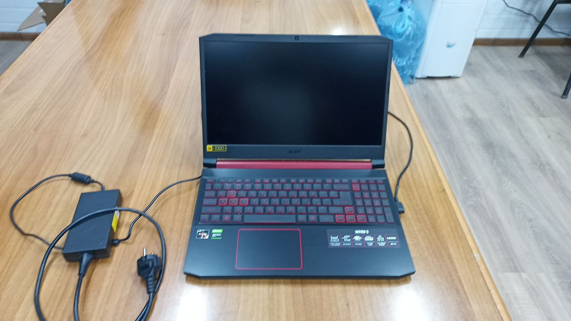 Продаю ноутбук  ACER NITRO 5