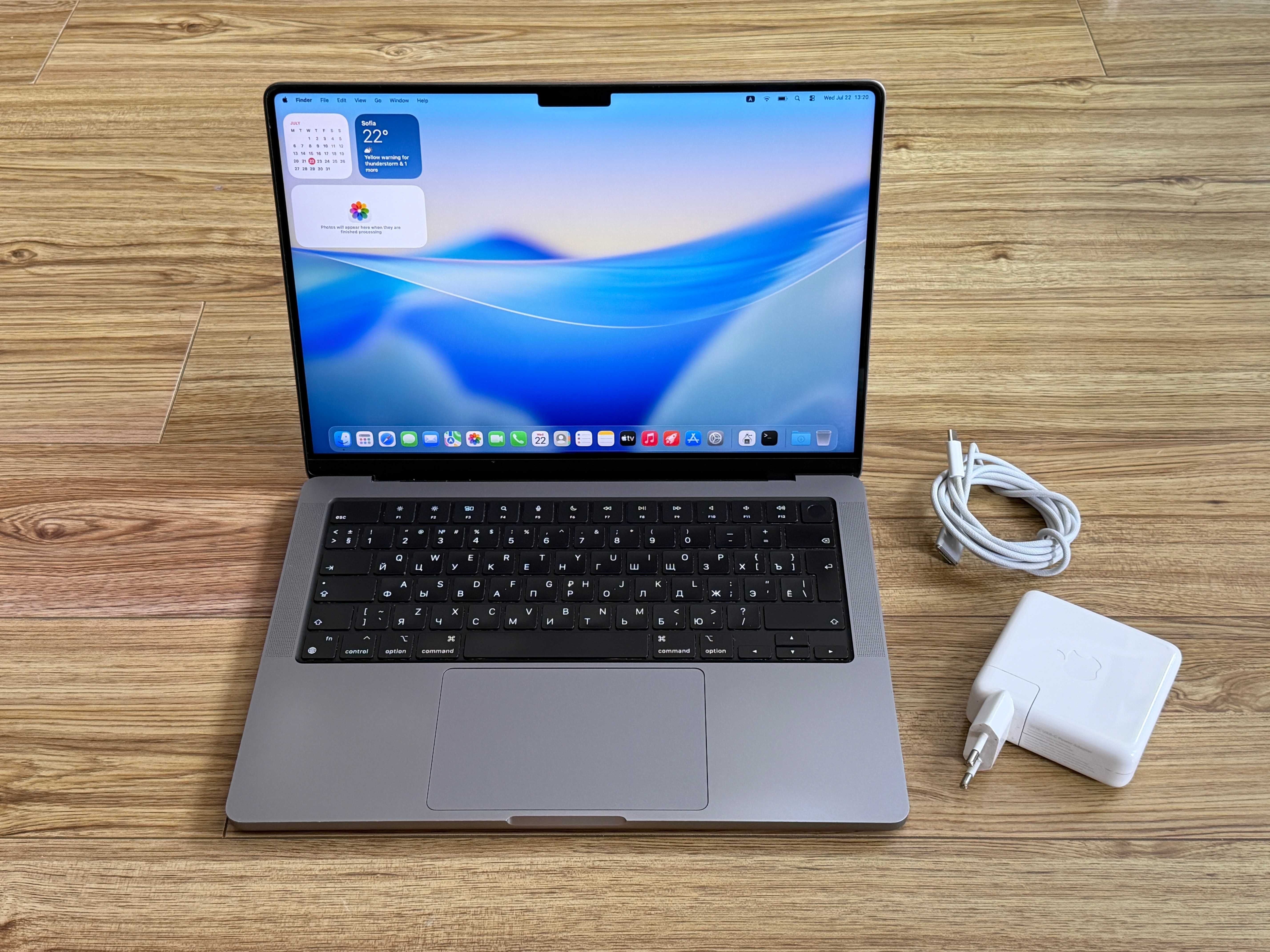 MacBook Pro 14`M1 Pro/10 CPU/16 GPU/1000GB SSD/16GB RAM/Батерия 83% — миниатюра 1
