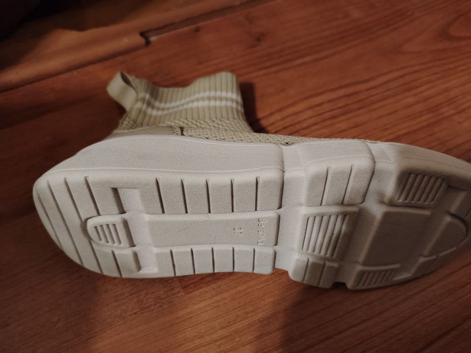 Pantof soseta bershka