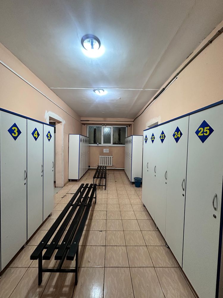Продам шкафчики для раздевалки
