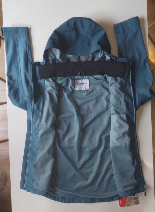 Нова оригинална дамска ветровка яке TWENTY FOUR 24