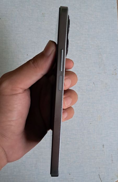 Telefon sotiladi: Honor x8a holati a'lo