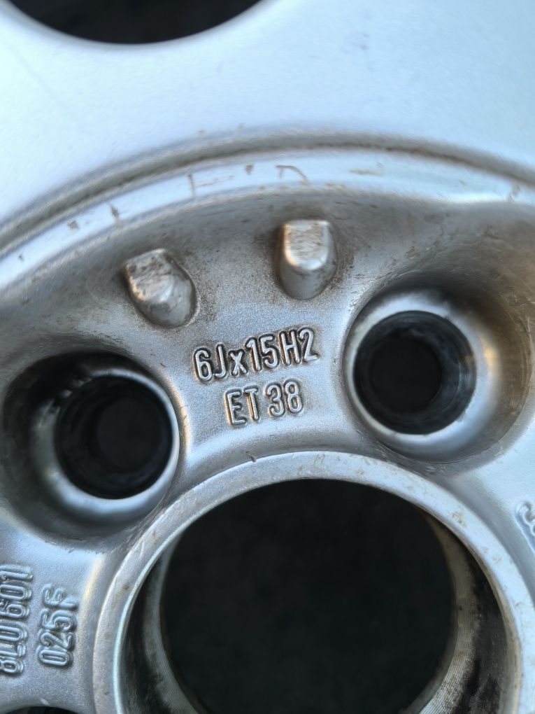 Алуминиеви джанти 5х100 15цола за Audi,Vw,Seat,Skoda