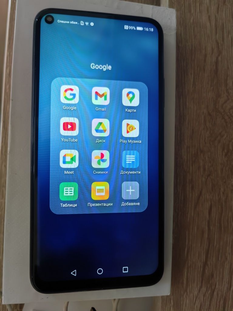 HONOR 20 без забележки
