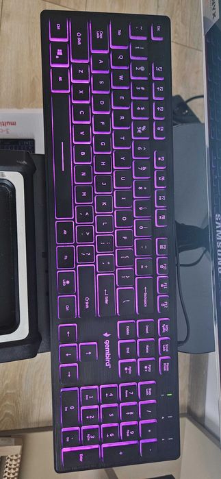 Calculator + Mouse HP + Tastatura iluminata