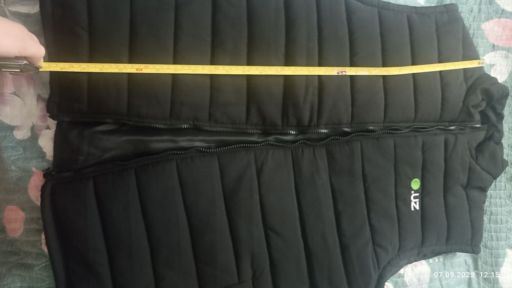 Жилетка мужская новая xl