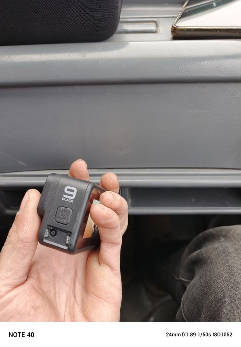 Camera GoPro 9 sotiladi holati yahshi  rosiyada olingan 16 talik flesh