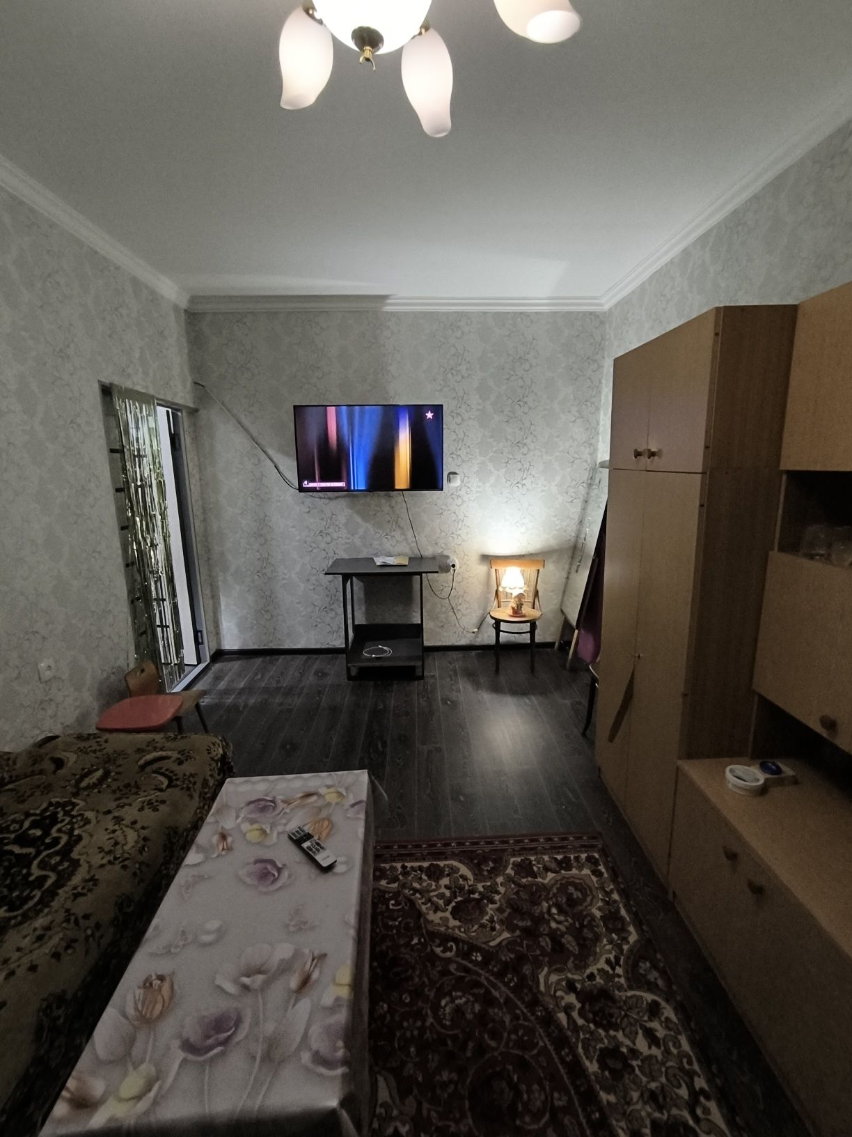 1 ком квартиру. С обстановкой. 3/5 Метро Турон. Сергели 3. Ремонт 38м2