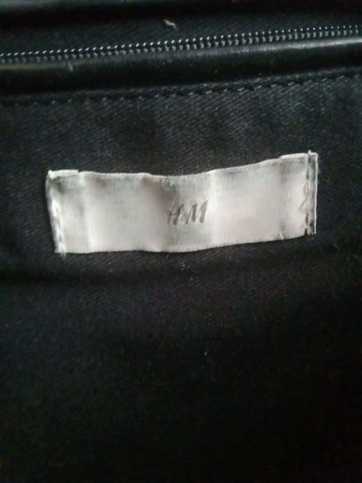 Продам кожаную сумку H&M.