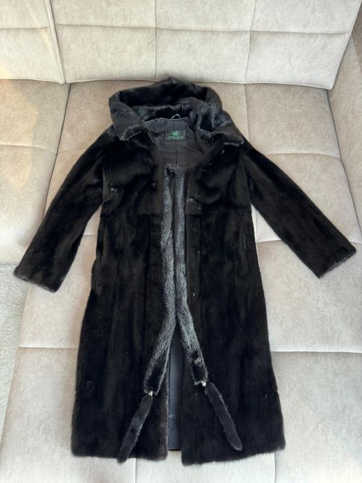 Продам норковую шубу в отличном состоянии!