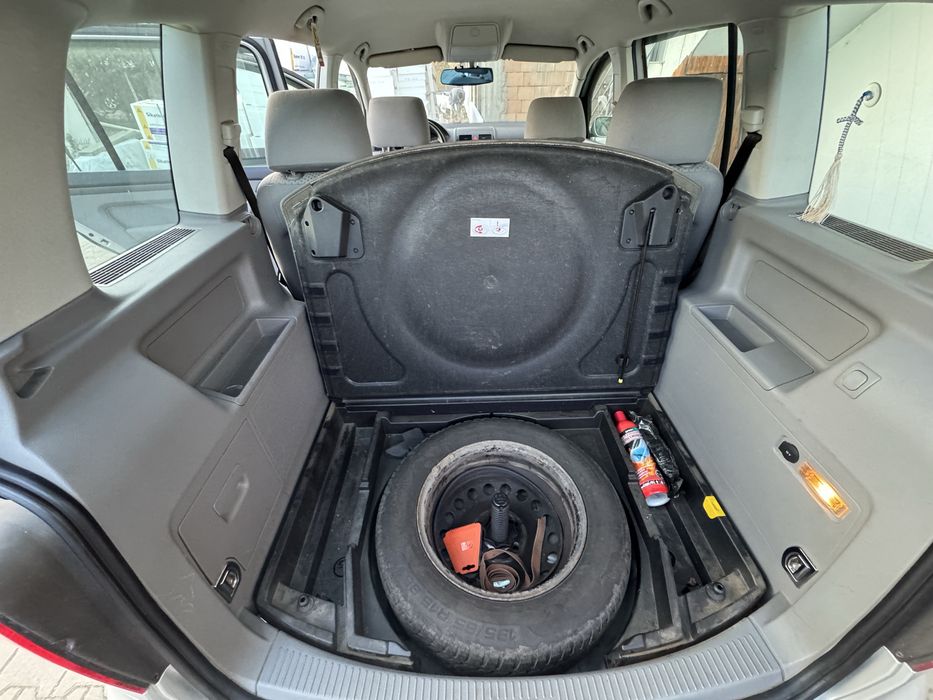 VW TOURAN 1.9 TDI 160.000 km Pret Negociabil