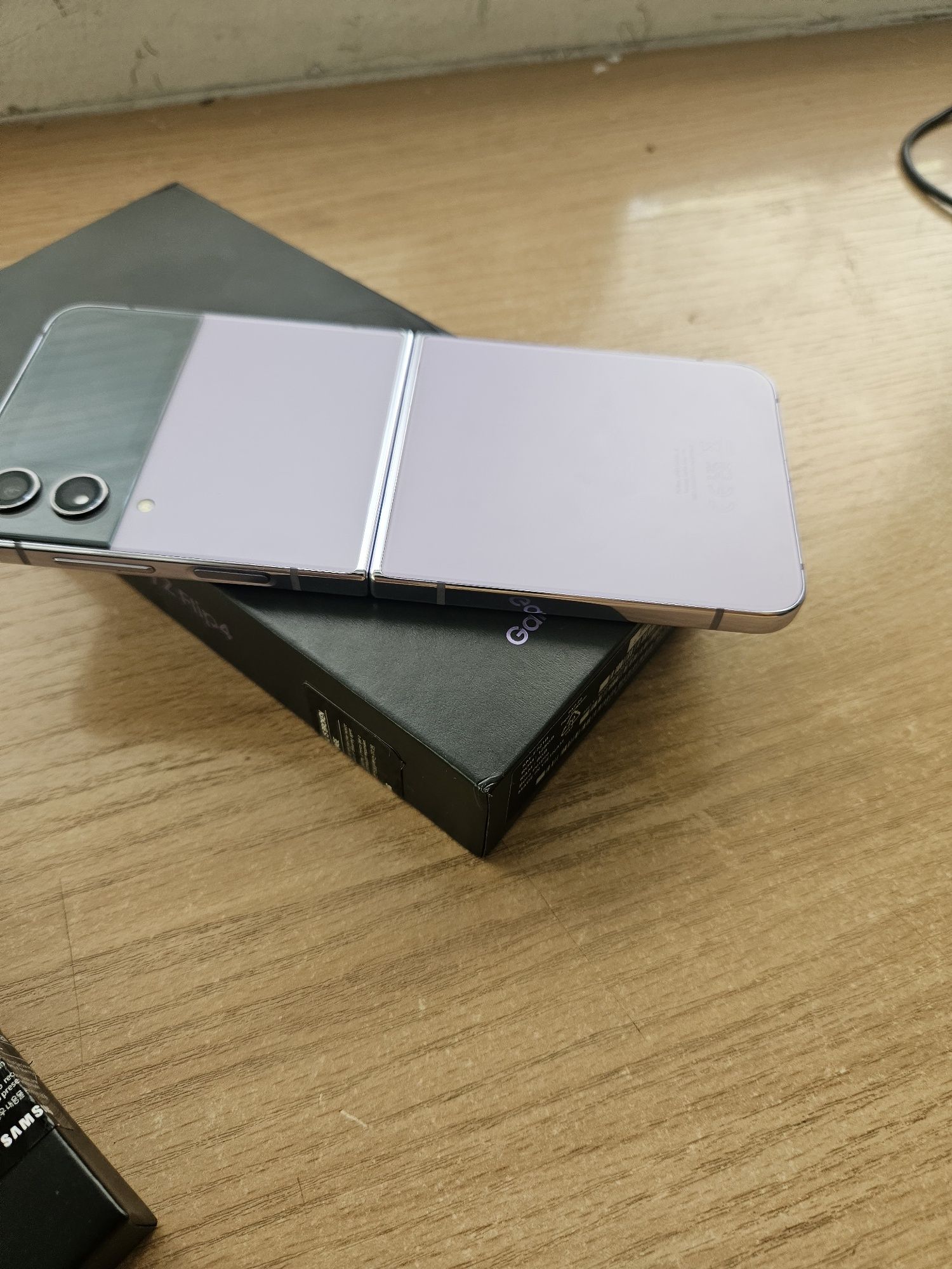 Samsung Z Flip 4