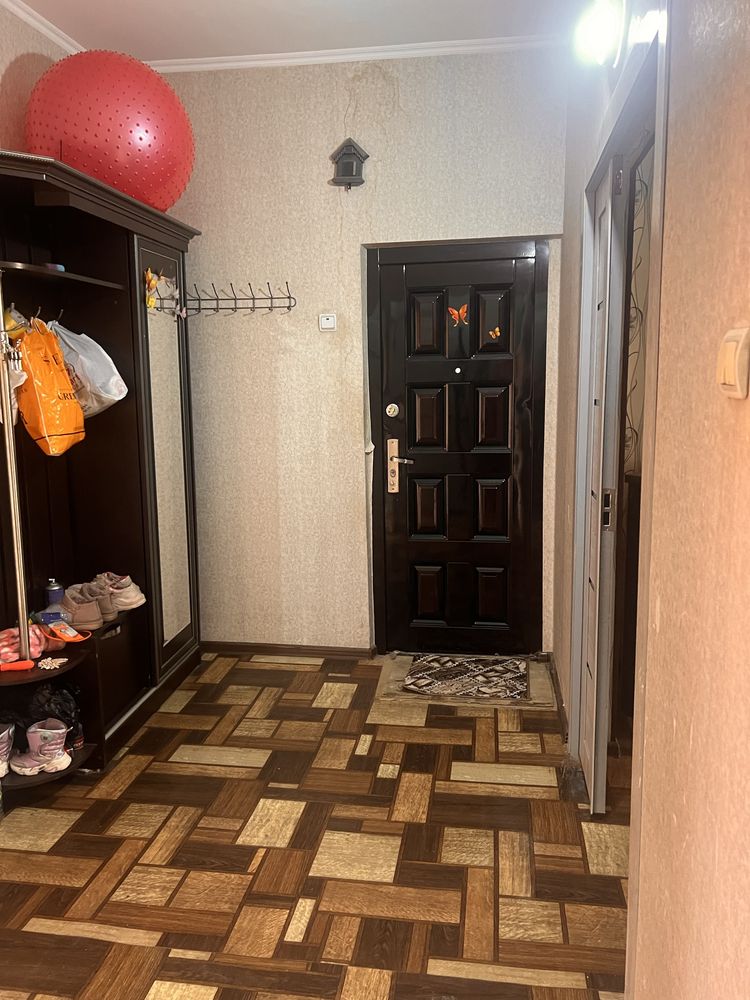 Сдам  квартиру на юнус абаде 19 квартал
