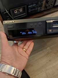 Vând minidisc Sony player/recorder