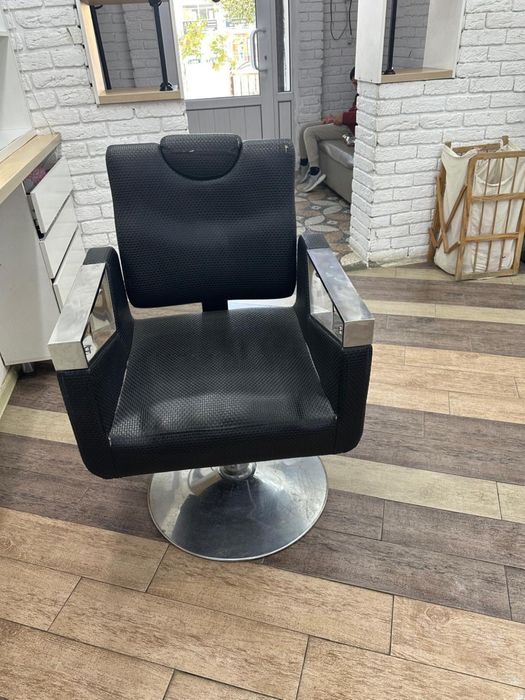 Барбер кресло б/у