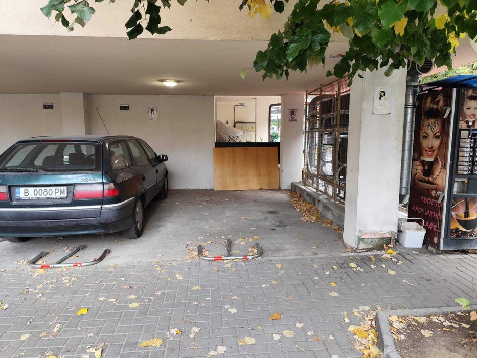 Паркомясто под наем