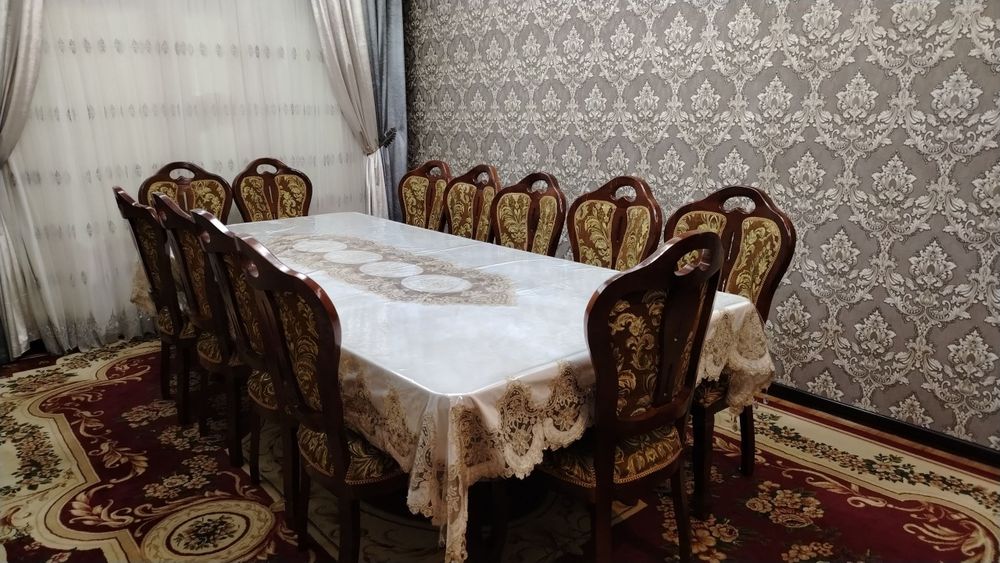 Стол стул сотилади
