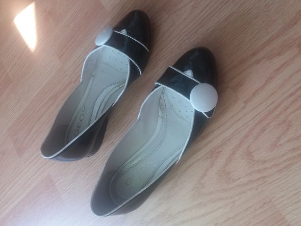 Pantofi, balerini nr 35 Geox