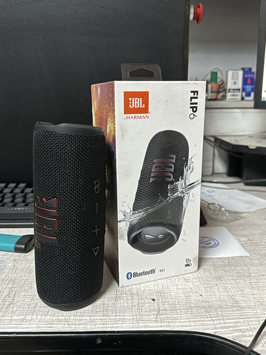 Колонка JBL FLIP 6 Оригинал, пользовался месяца 2-3