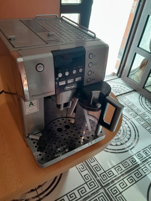 Aparat de cafea De'Longhi