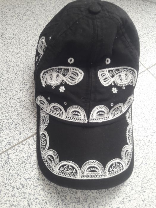 Сувенирна шапка Узбекистански