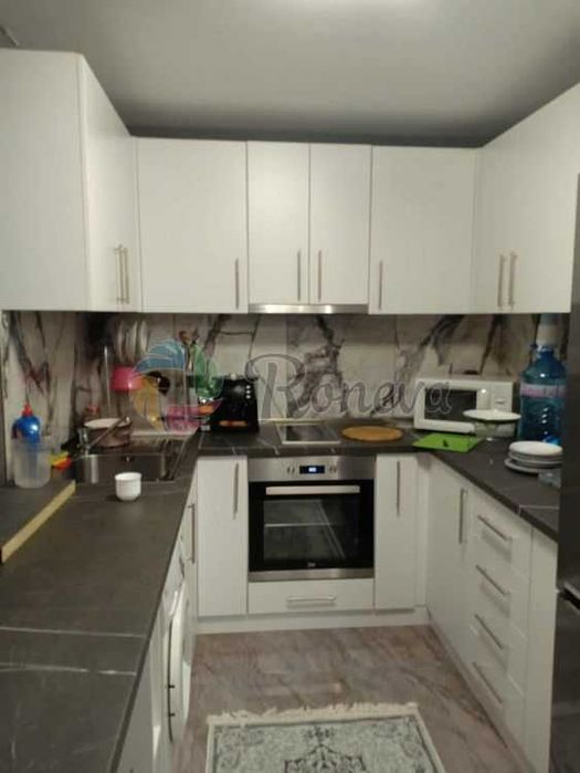 Самостоятелна къща сглобяема конструкция