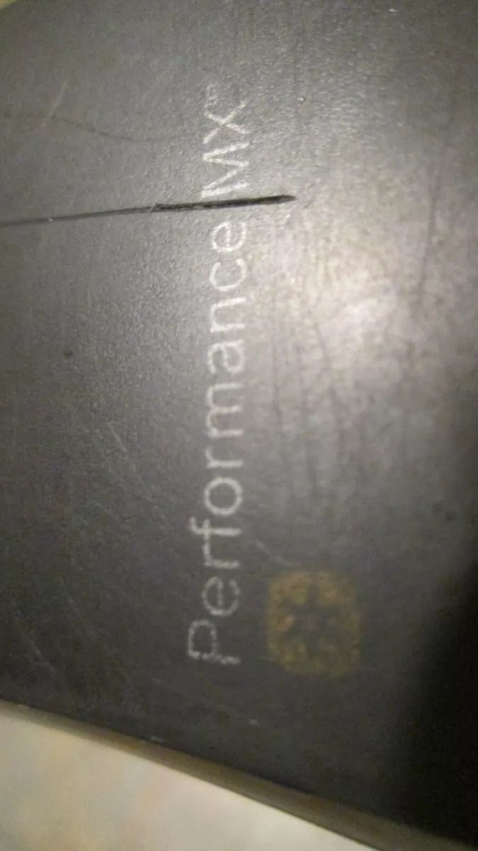 Мишка Logitech Performance MX, безжична