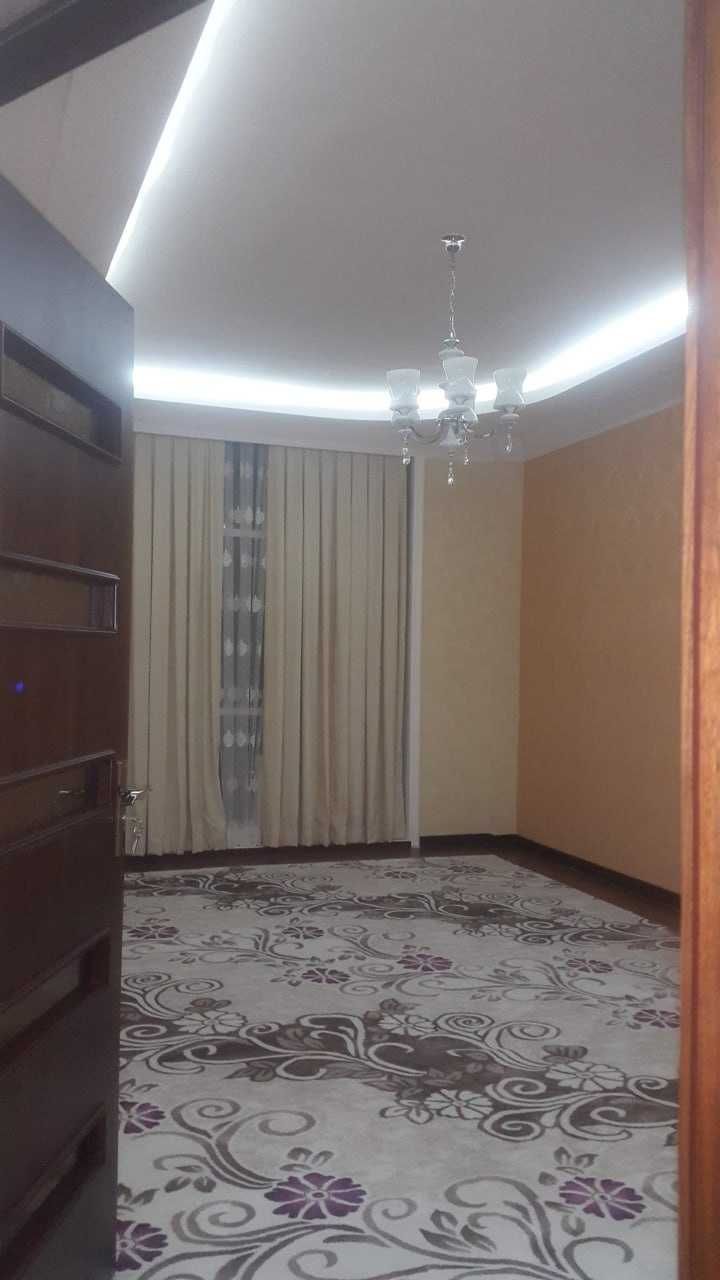 Сдам на новостройке ЛЮКС 3х комнатную квартиру 207*