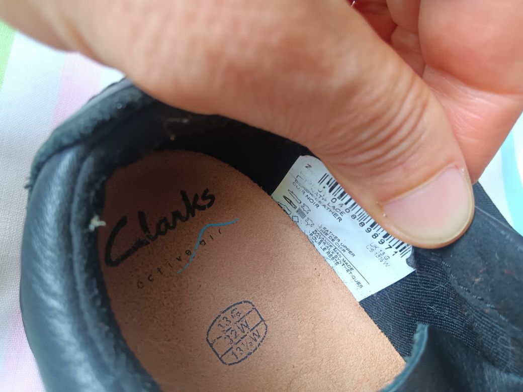 Официални черни обувки CLARKS N32, естествена, мека, дишаща кожа