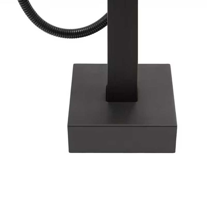 Стоящ смесител за вана BLACK