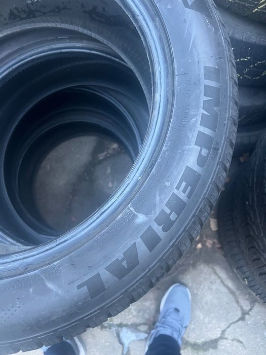 Гуми за всички сезони 215/55/17