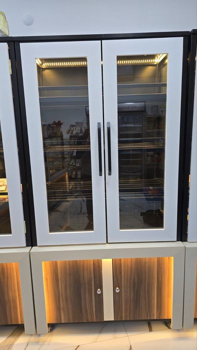 Неутрални витрини