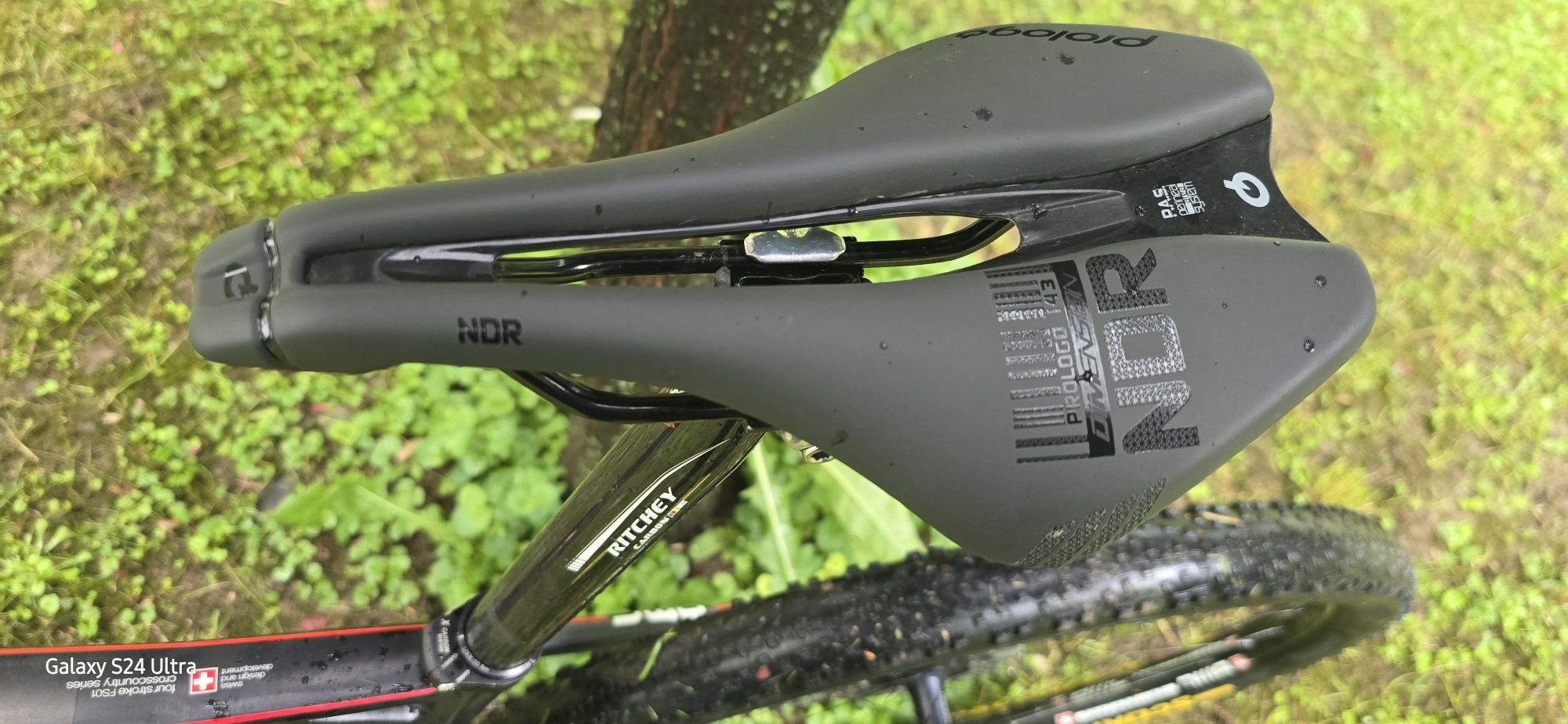 Карбонов велосипед bmc fourstroke 01 xtr di2