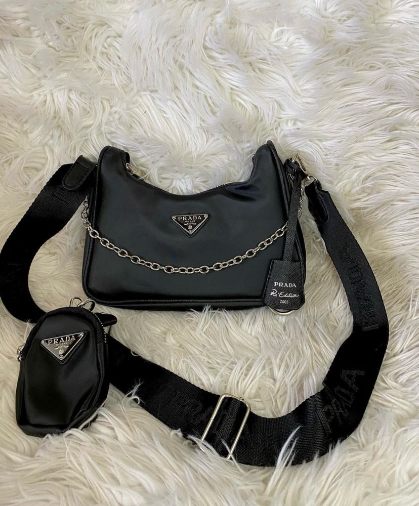 Дамска чанта Prada