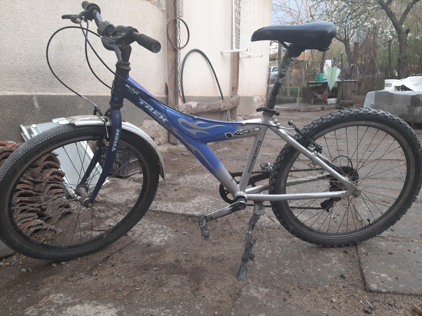 Продавам trek k24 велосипед