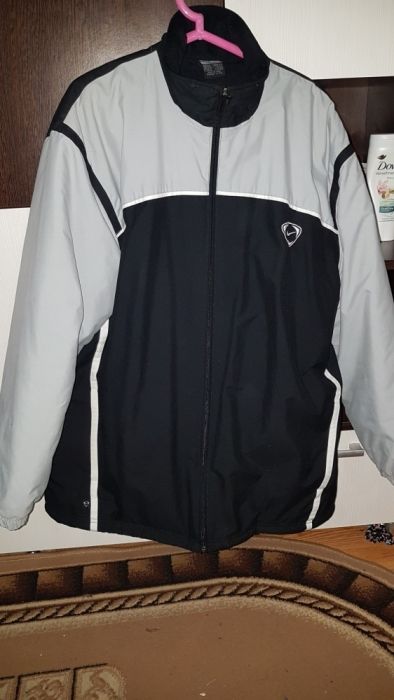 Geaca iarna Nike originala