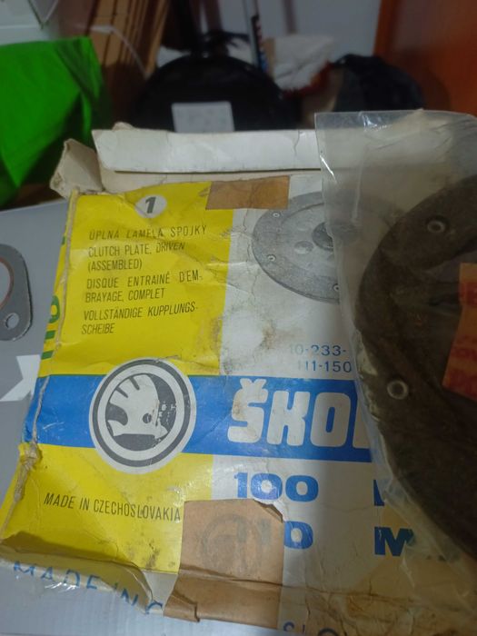 Останали нови части за Шкода 100 / 110