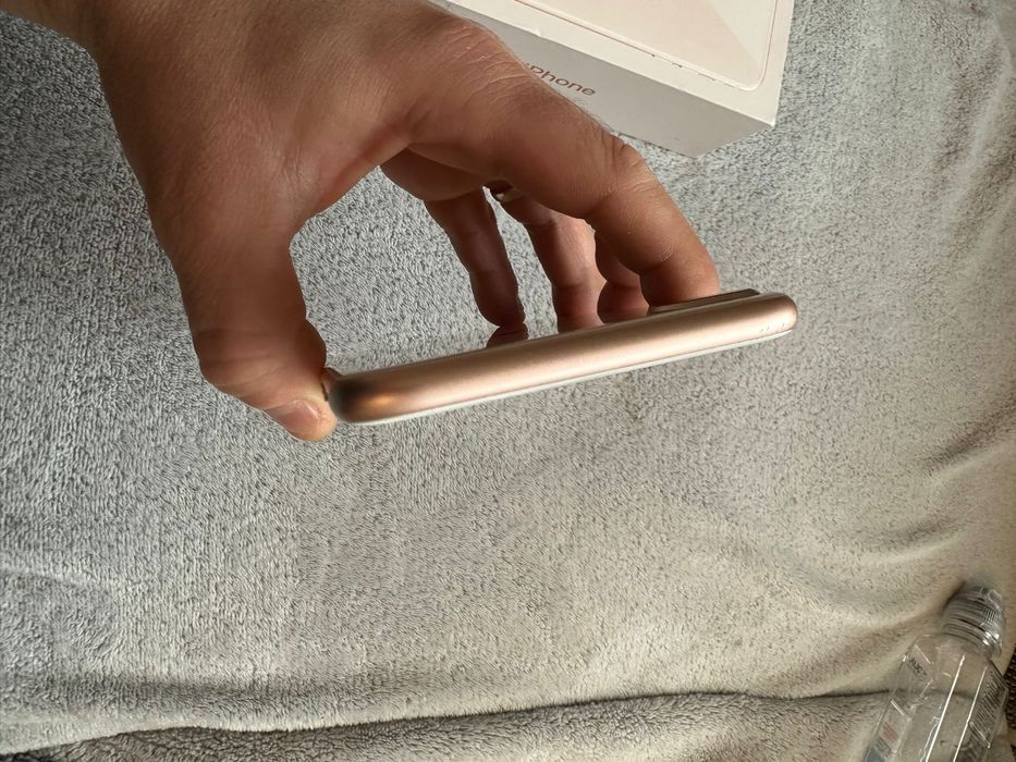 Vand iphone 8 plus 256 gb